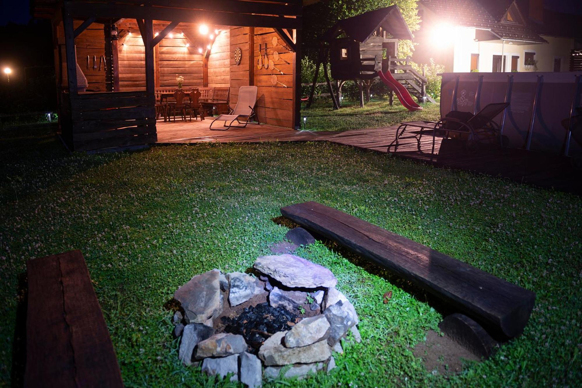 Apartma Marija Метліка Екстер'єр фото